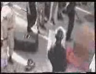 Vidéo choc : Aggression violente contre l'ANDCM et l'AMDH à Khénifra en 2009 ⚠️