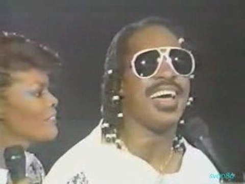 Stevie Wonder & Dionne Warwick live ~ it's you -