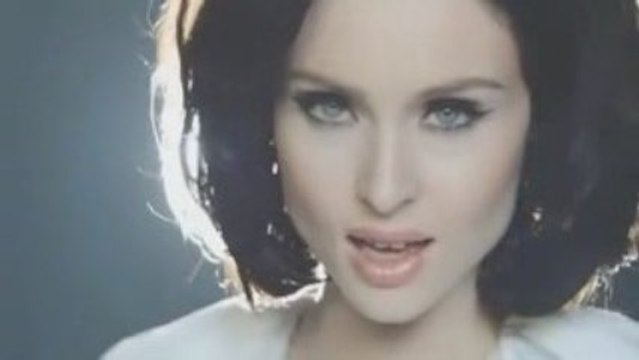 Sophie Ellis Bextor - Heartbreak make me a dancer