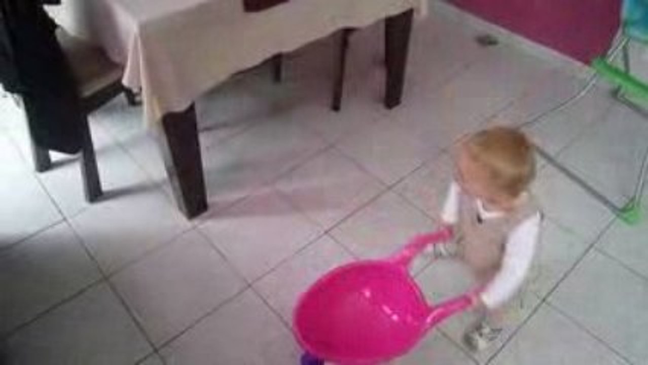 léane fait peur abirko