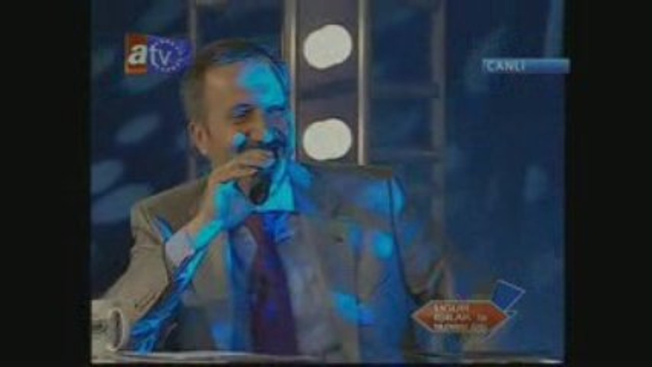 Bedia Akartürk- Niye Çattın Kaşlarını