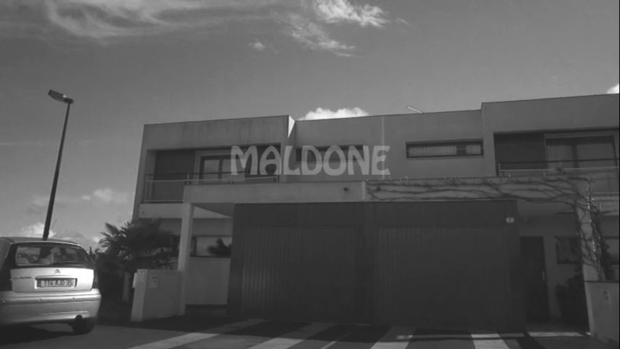 "Maldone"   .N°7/2009.