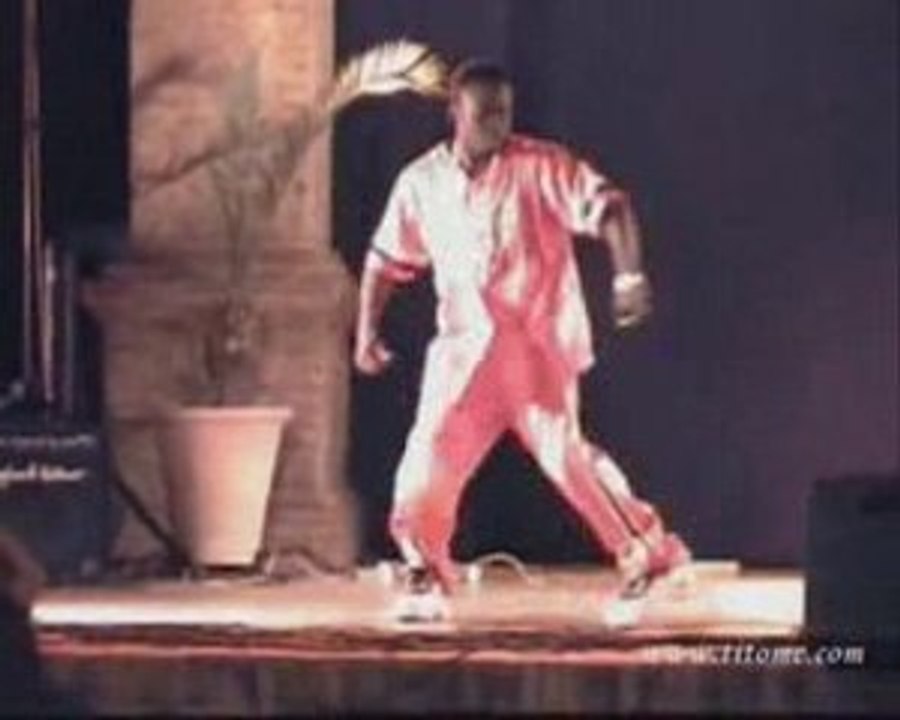 El tito Mc la raza v3 CLIP