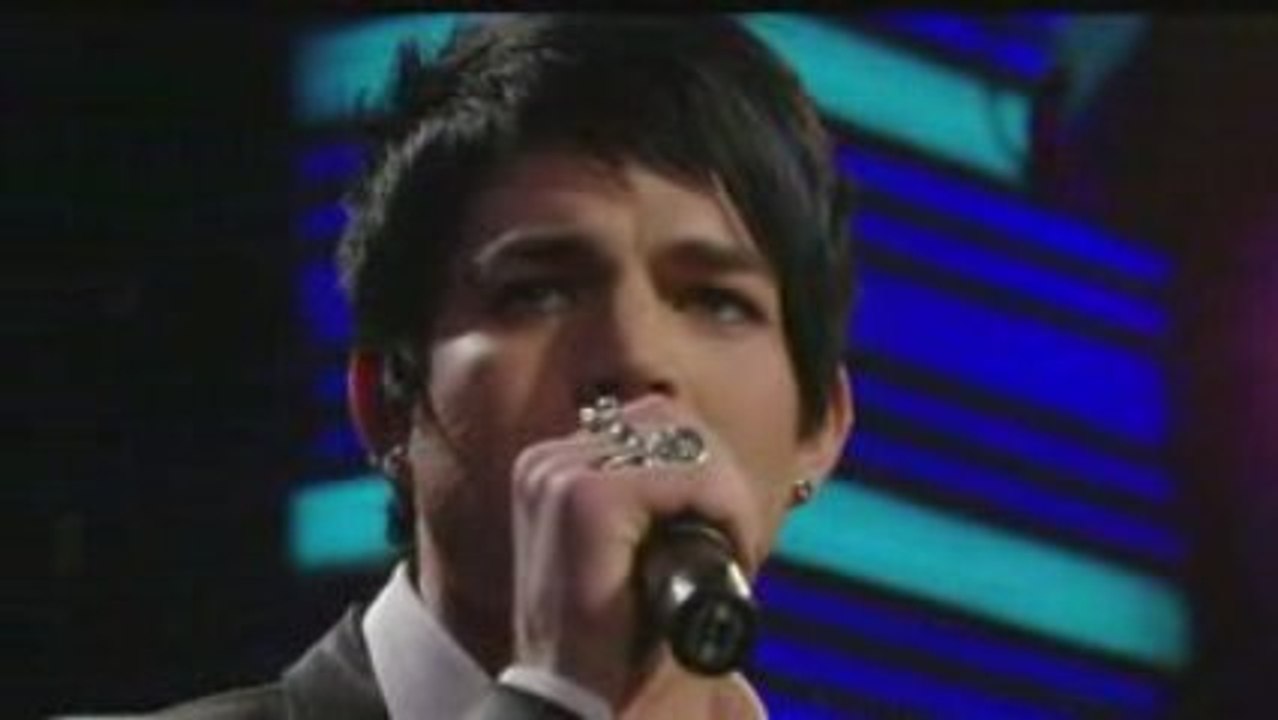 Adam Lambert - Mad World (Live with Regis & Kelly)