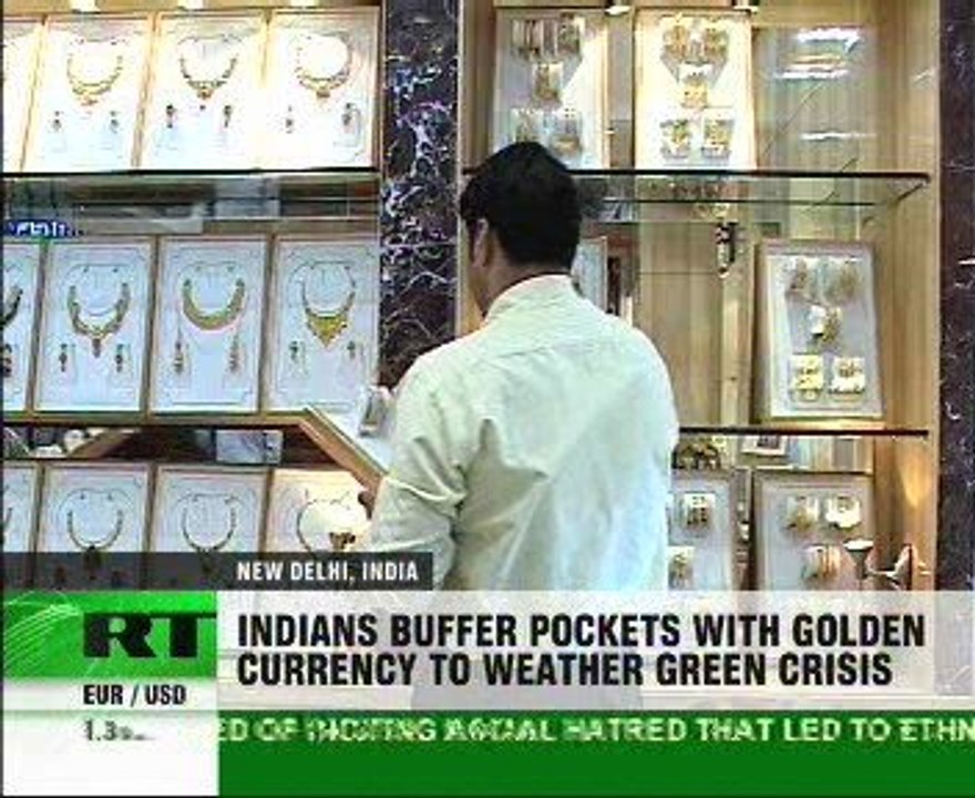 Indians still line pockets with gold despite crisis