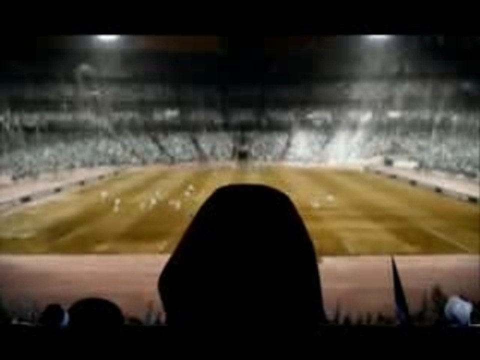 nouvelle publicite avec Zidane et Messi pour la F50i