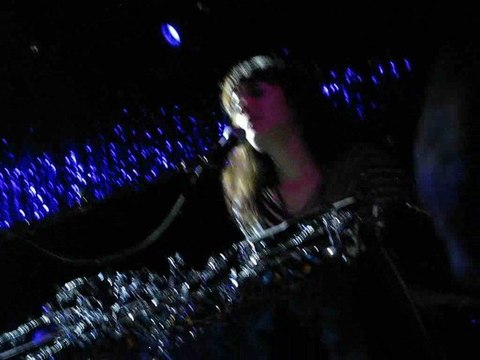 Bat For Lashes @ Bataclan | 27.05.2009 - Good Love