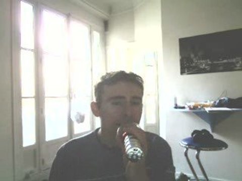 Wiwi égratigne Châtelet les Halles