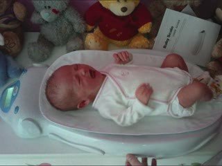 Héloïse de sa naissance a ses 1 mois