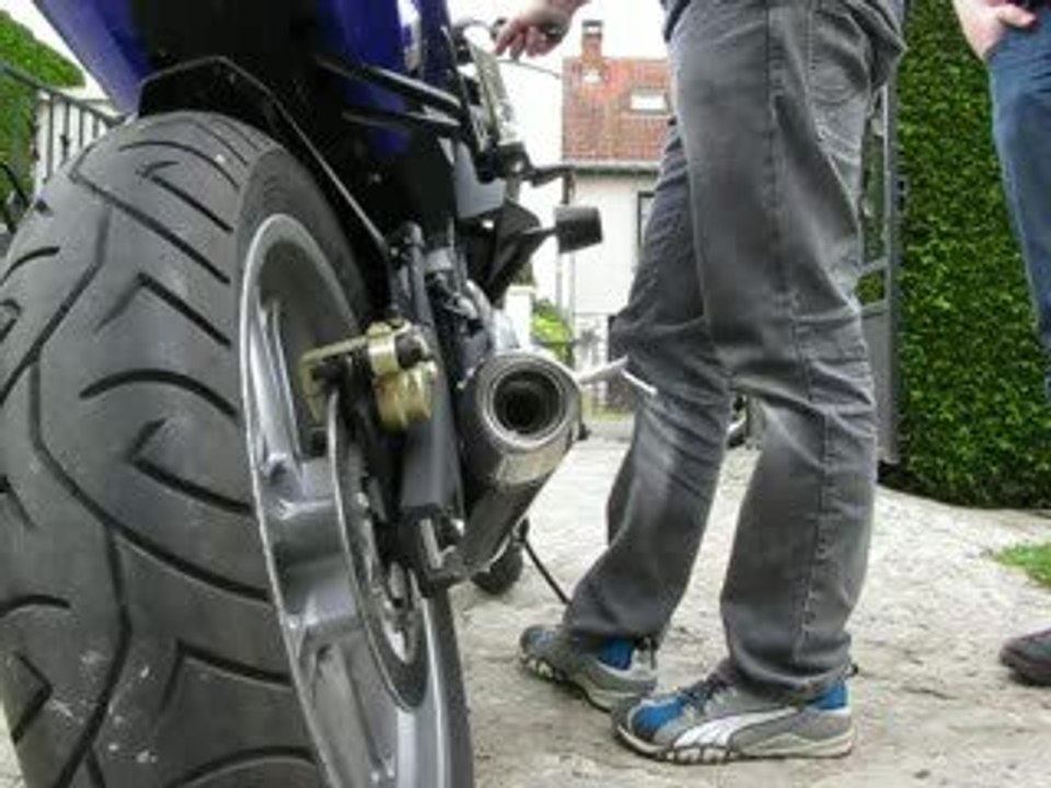 comparo1  YZF R125 Ligne scorpion avec chicane