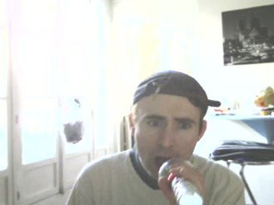 Wiwi égratigne "Jump for joy"