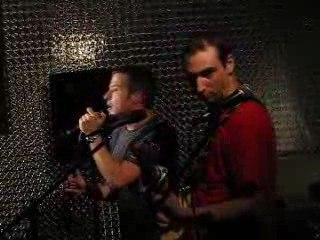 "Je M'Suis Fait Tout P'tit" par Monterey Project