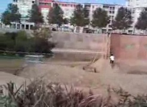 VID 00021-20090526-0859