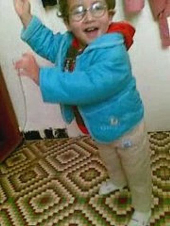 bebe rire lol Poussin I like to Move it move it Madagascar 2