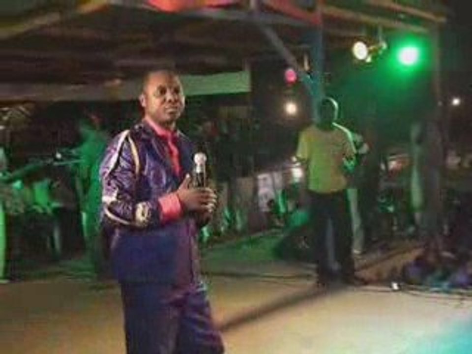 Petit Pays au FOMARIC 2009 après son passage au nigeria