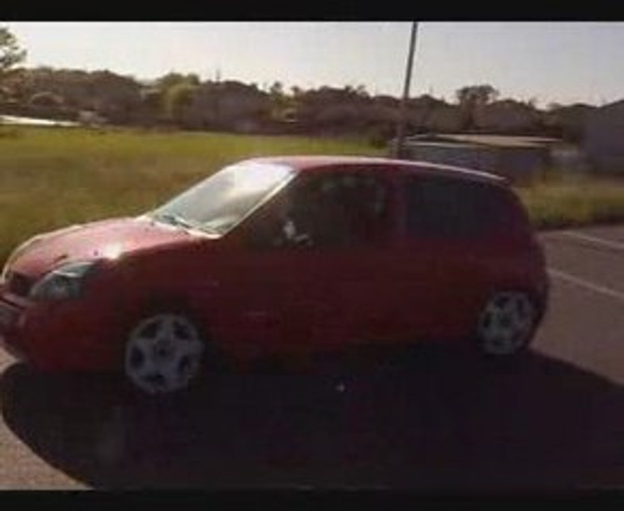 Clio ragnotti f2000 /14 essais