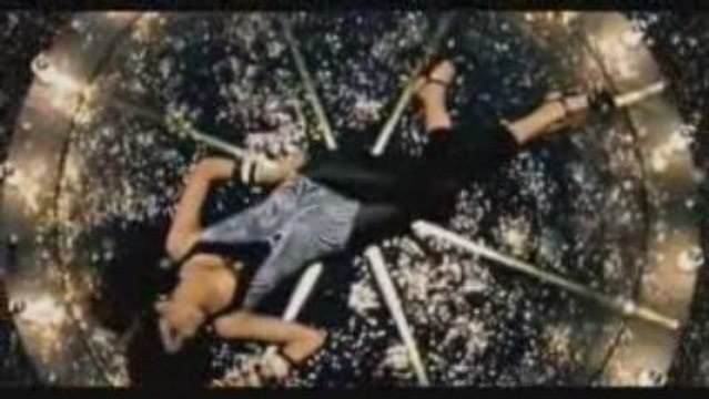 Gökhan Tepe - Vur (2009) by Aluxton