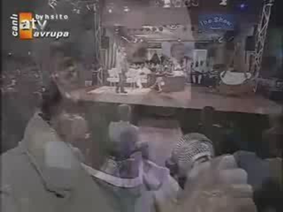 Yusuf Hayaloğlu-Merhaba Nalan (iboshow)