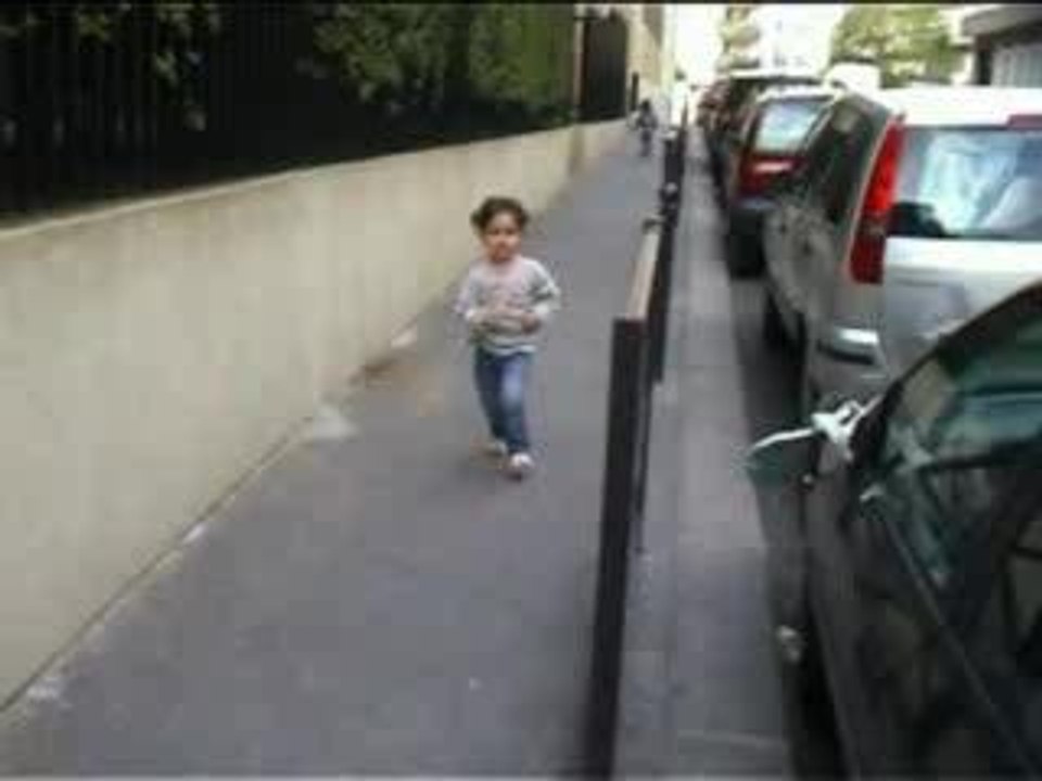 200606NoemieMargauxCollision