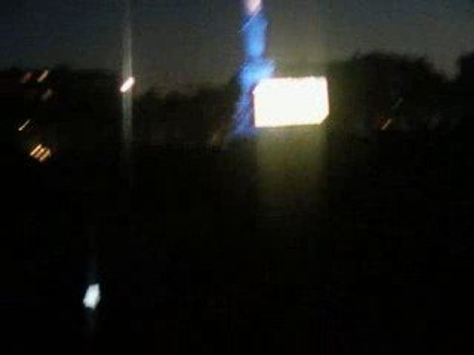 01 place des quinconces les girondins mettent le feu