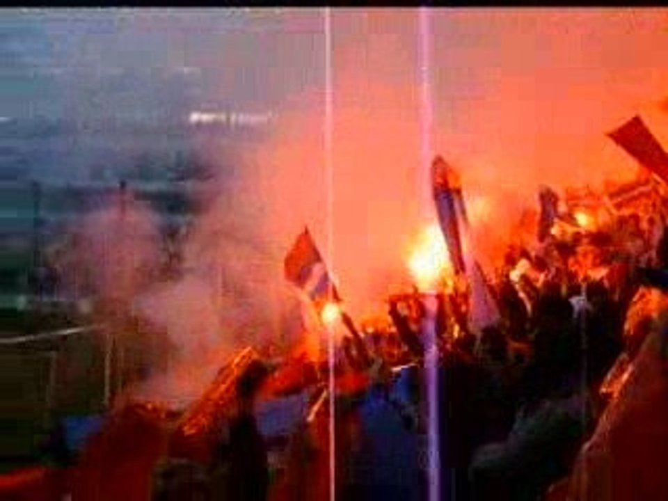 Caen 0-1 Bordeaux - Crackage fumigènes