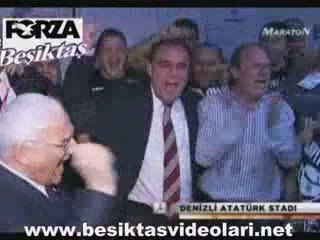 Soyunma Odası Takımın Şampiyonluk Kutlaması