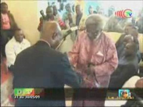 Denis Sassou Nguesso et les sages et cadres des plateaux