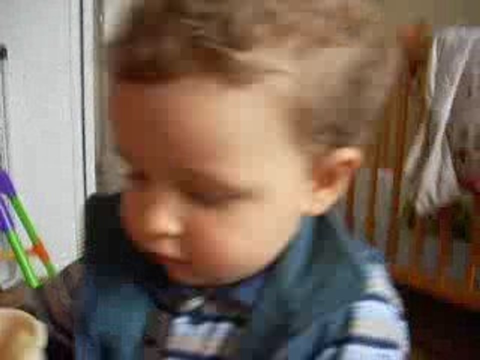 170509 primer plano con dedo