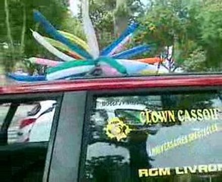 Fourgon rouge clown CASSOU