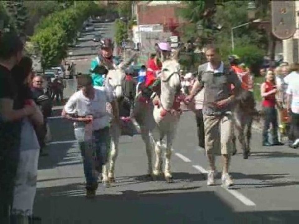 COURSE A LA BOURRIQUE A MONTCENIS
