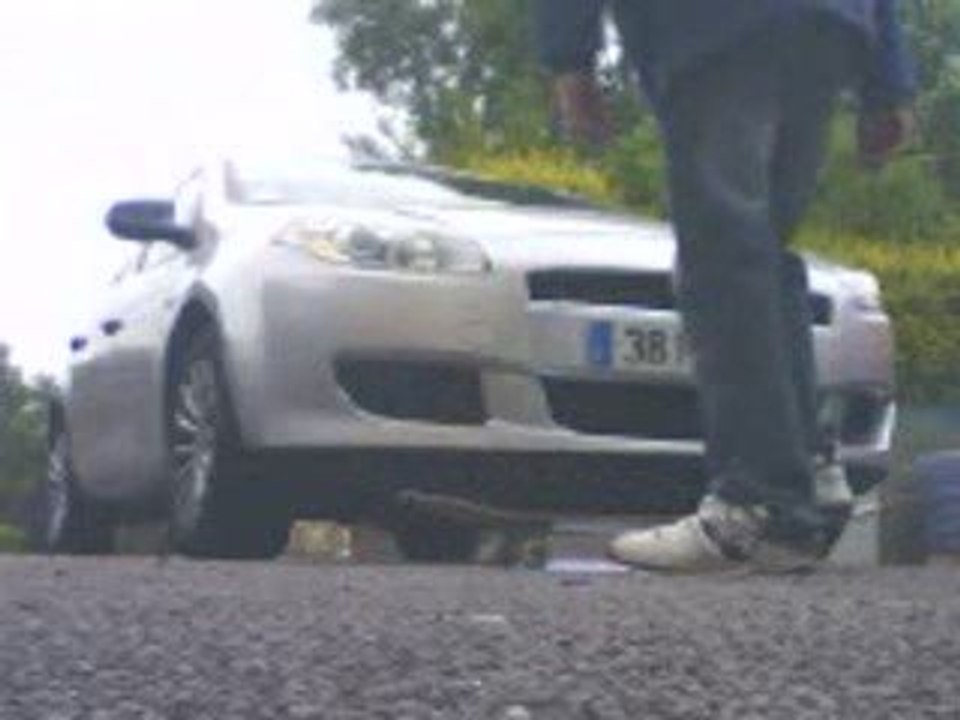 moi entrain d'essayer de faire un ollie