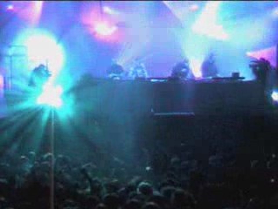 Birdy Nam Nam live @ festival Papillons de nuit 2009