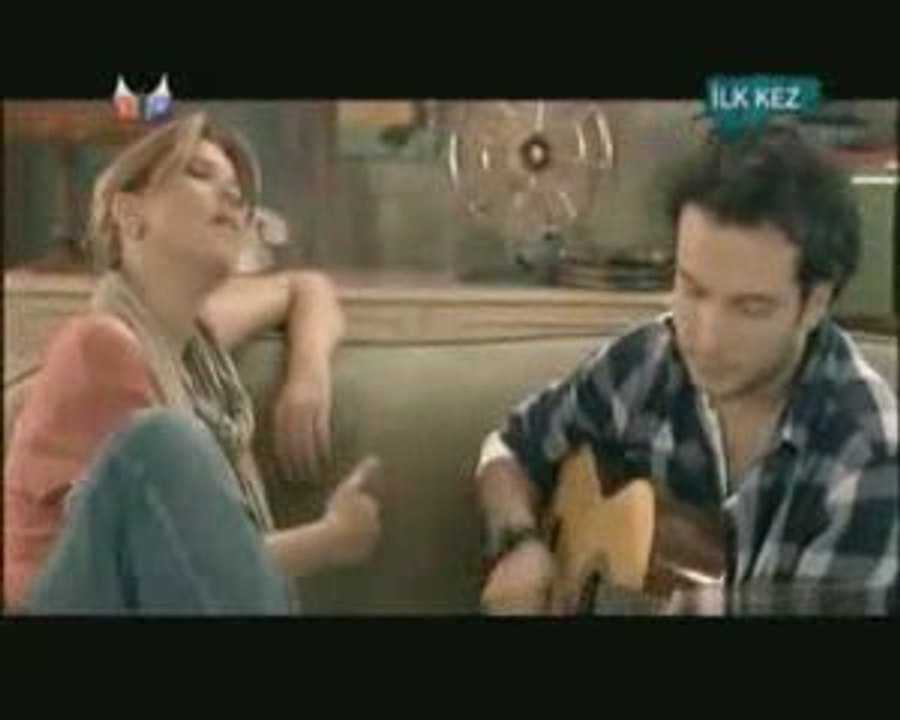 Gülben Ergen Giden Günlerim Oldu 2009