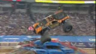 Monster Truck - Travis Pastrana and The Nitro Circus N° 6