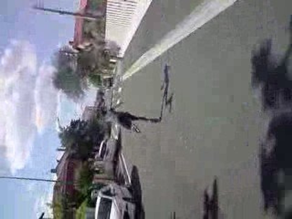 Bamba alias speeder man