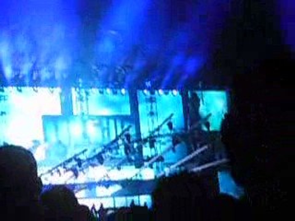 Requiem pour un fou Johnny Hallyday 31.05.09 SDF