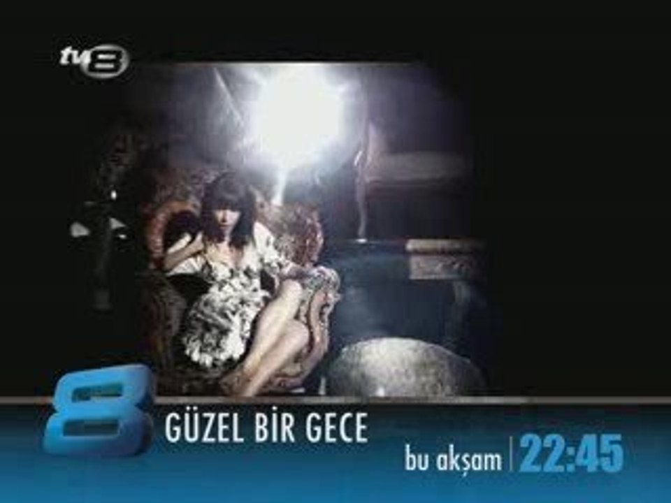 HANDE YENER @ GÜZEL BİR GECE REKLAM