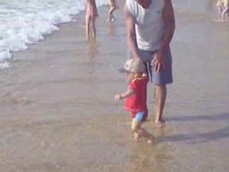 Dans les vagues