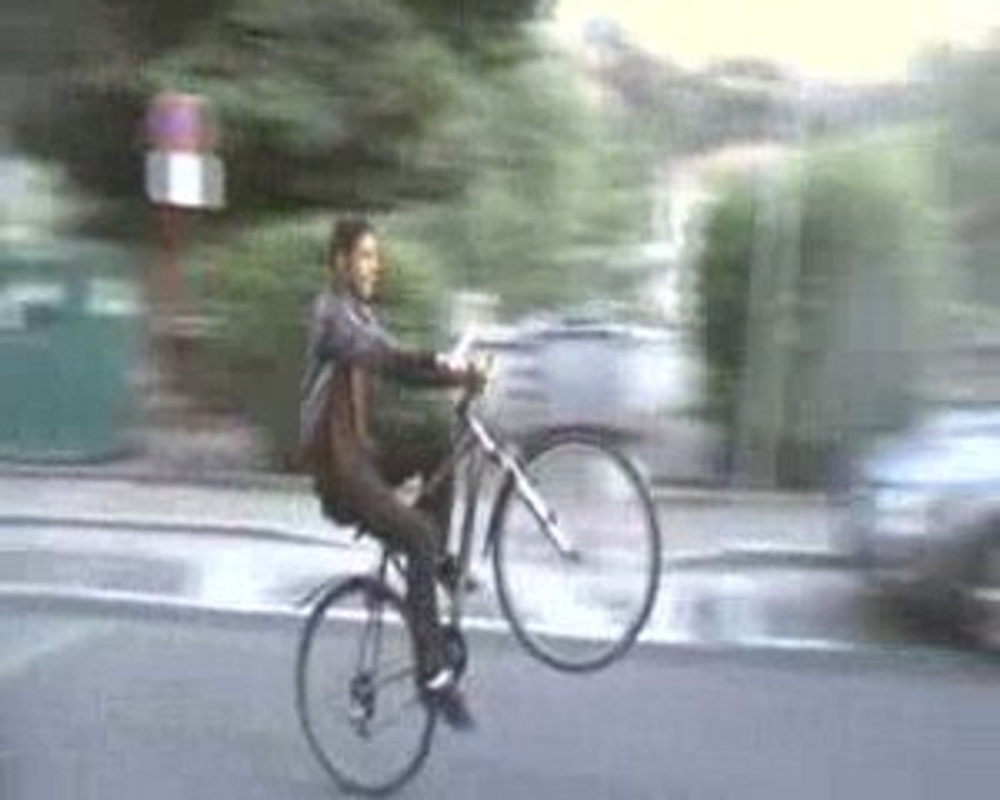 Street bench-tarek en vélo