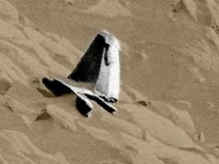 MARS ANOMALY  Strange artifact caught by rover Spi Video