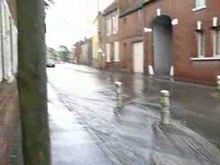 Crèvecoeur le grand : orage soudain