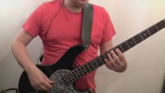 how to play bass line to London Calling Part 2