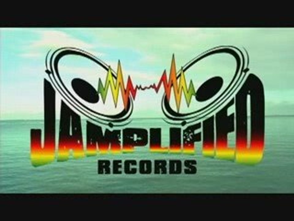 Queen Ifrica - Far Away