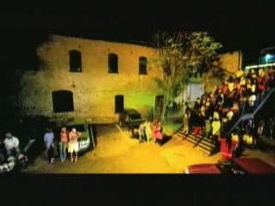 Lil Jon & The Eastsideboyz "What UgonDo"