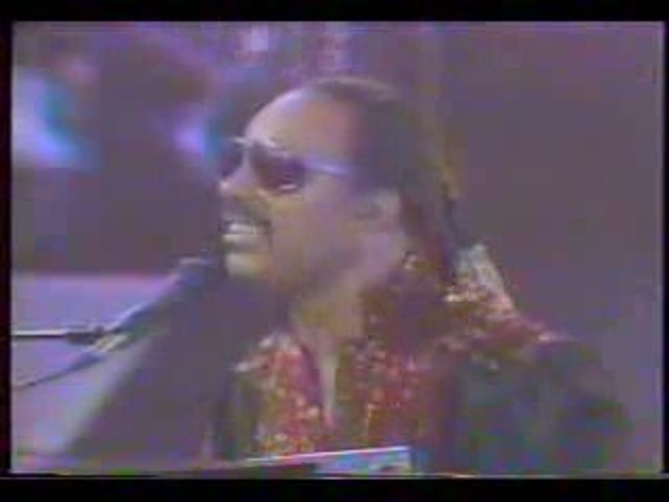 Stevie Wonder - Do I Do [Live In Detroit] -