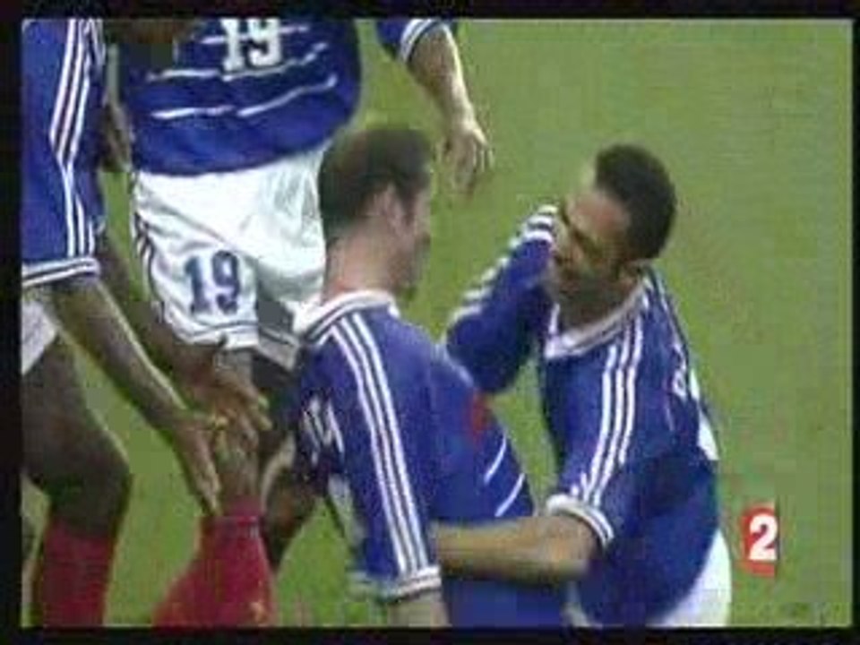 "L'Equipe s'affiche sur la BNF" (France 2 - 2009-04-09)