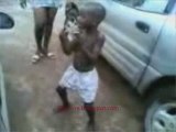 drole petit africain dance ya momo