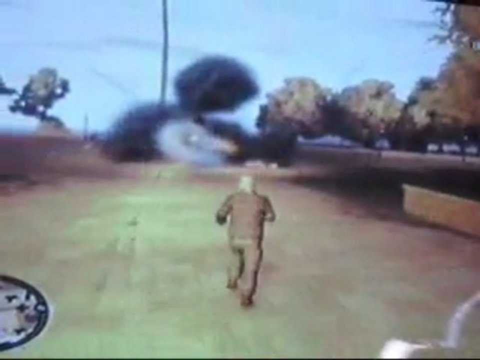 GTA4 mitrailleuse ki tir des rockets