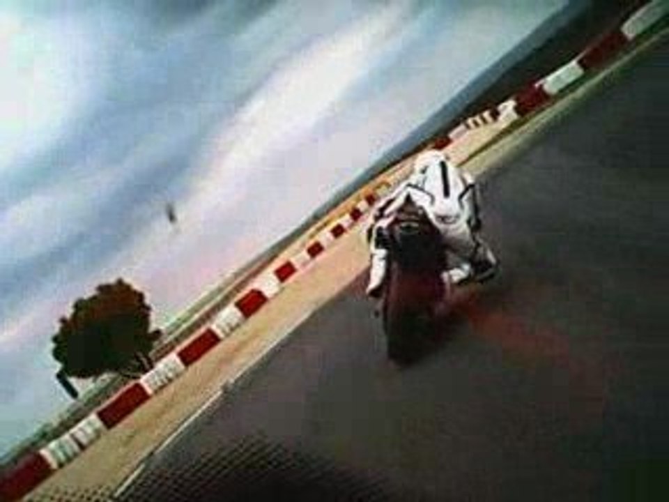 ledenon en r6 avec l'aspi racing le 30 mai 2009