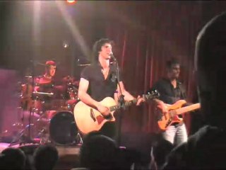 Julien Grignon - Extrait du concert du 25 Avril 2009 à Pont-